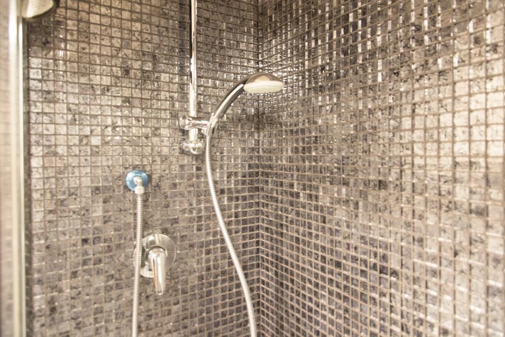 Cairoliapartment Бари Екстериор снимка